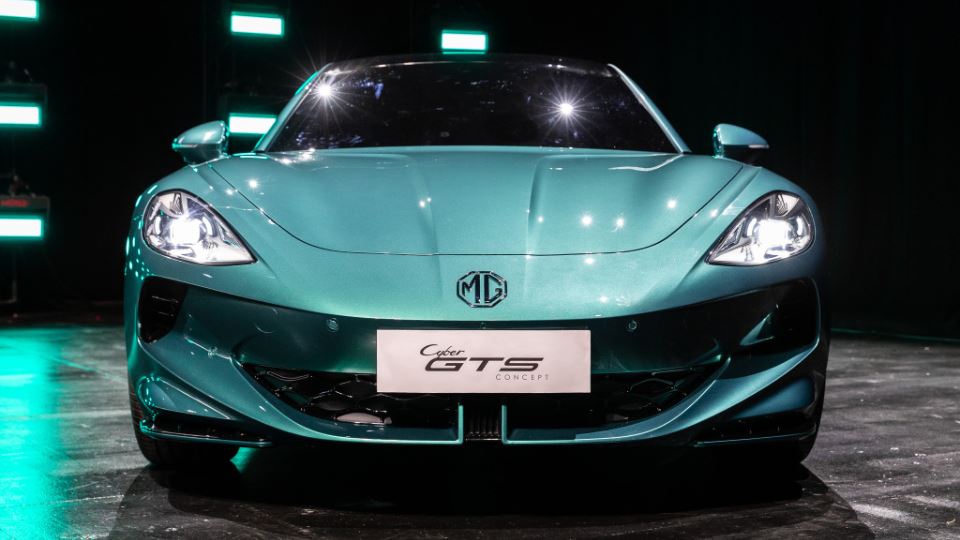 معرفی ام جی سایبر GTS