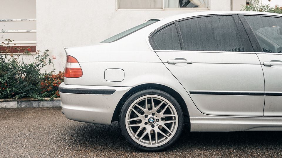ملاقات با ب‌ام‌و 325i E46