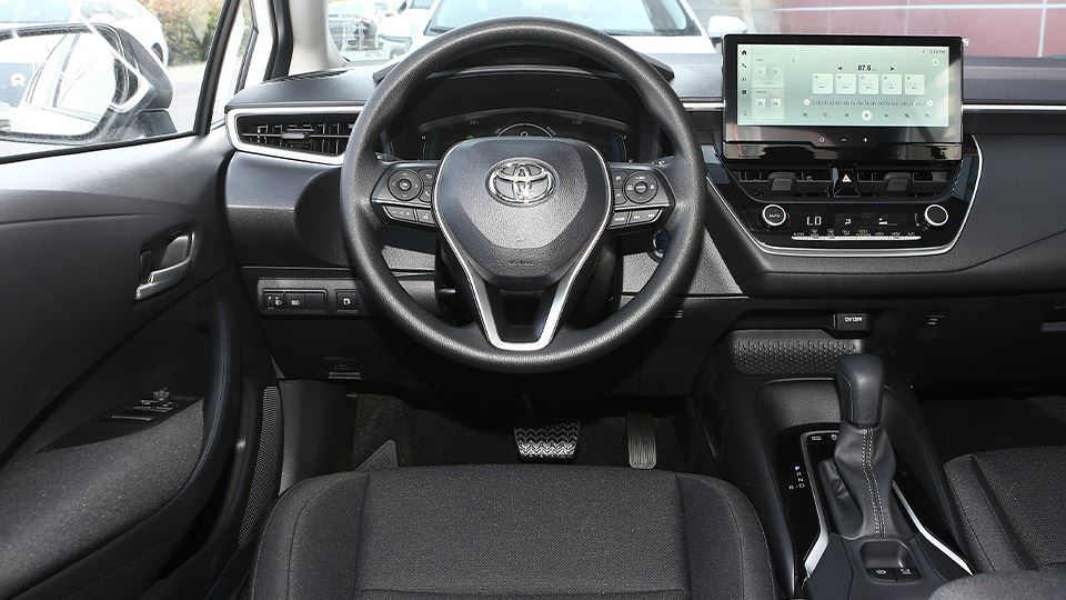 بررسی تویوتا لوین هیبرید برساوش (Toyota Levin Hybrid)