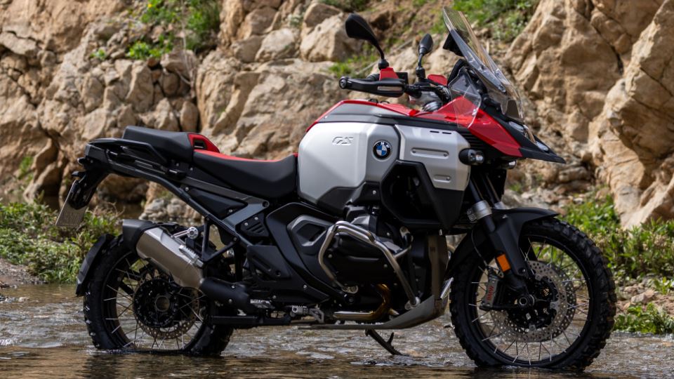 معرفی ب ام و R 1300 GS ادونچر