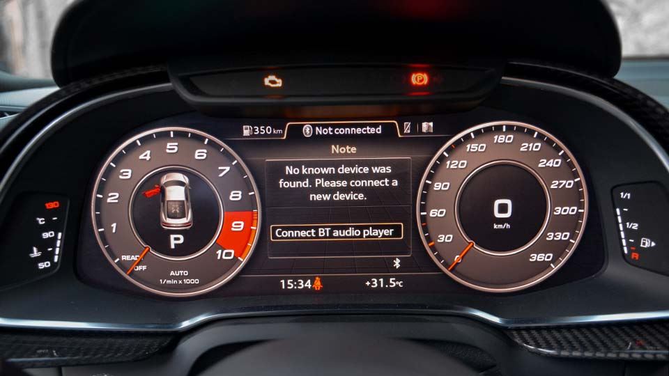 بررسی آئودی R8 V10 Plus مدل 2022 در تهران