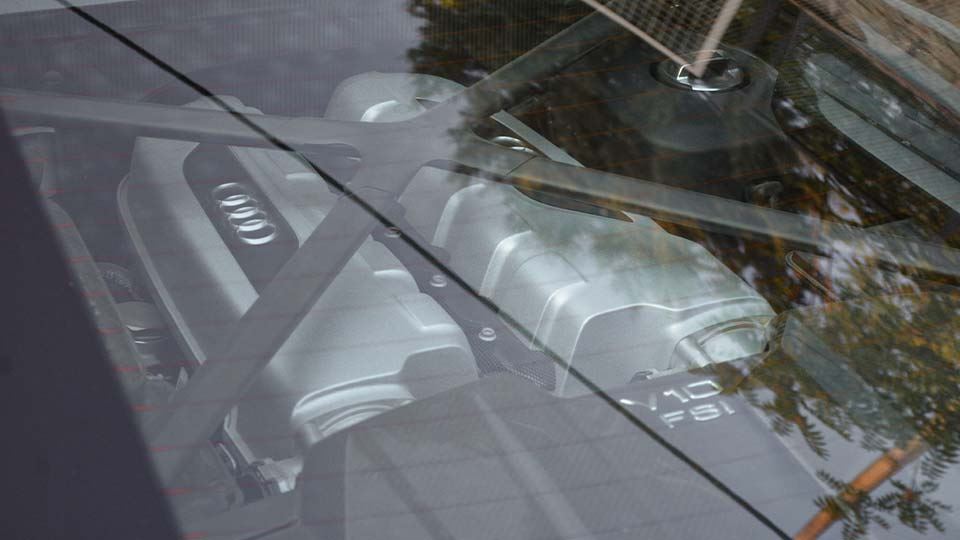 بررسی آئودی R8 V10 Plus مدل 2022 در تهران