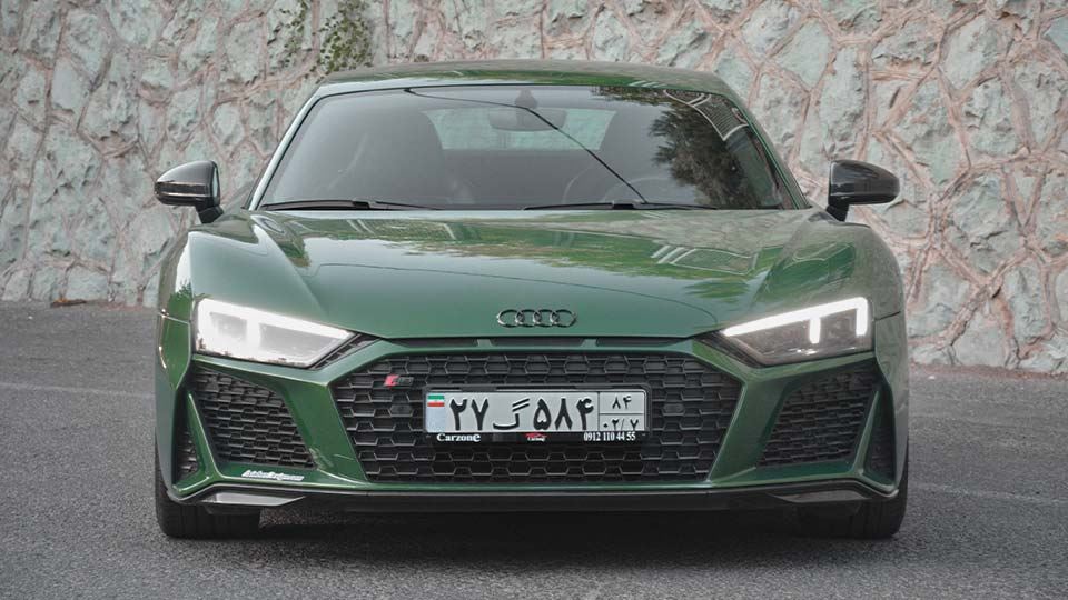بررسی آئودی R8 V10 Plus مدل 2022 در تهران
