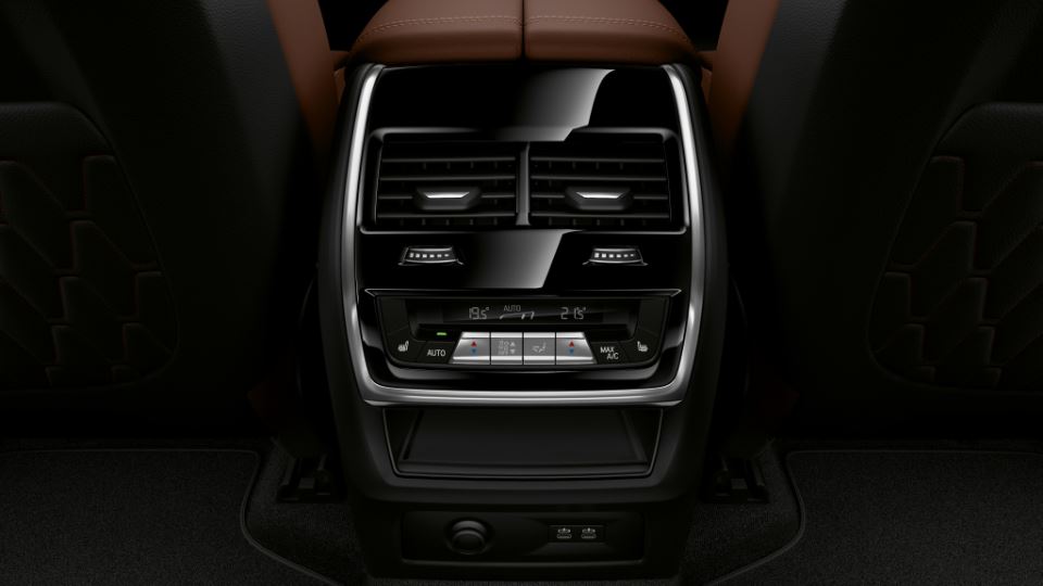 معرفی ب‌ ام‌ و X5 پروتکشن VR6