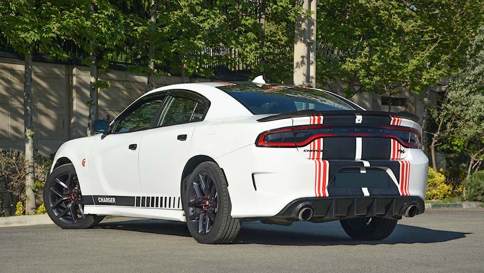 ملاقات با دوج چارجر R/T HEMI