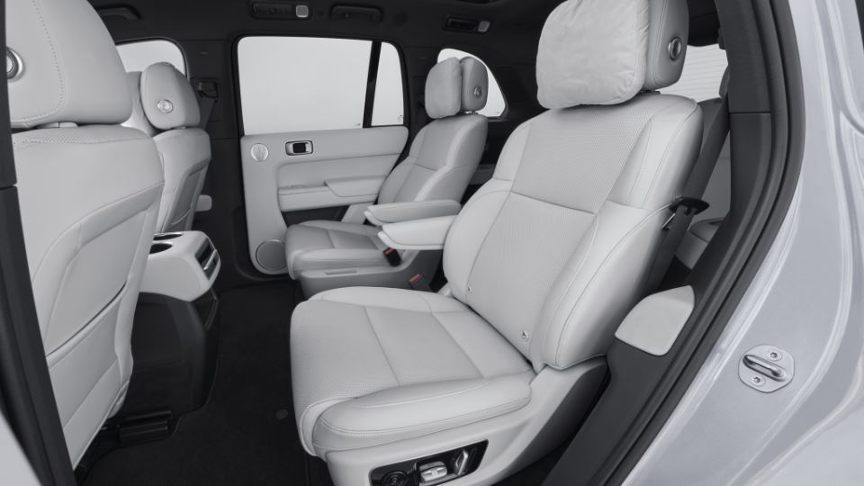 معرفی Li Auto L8