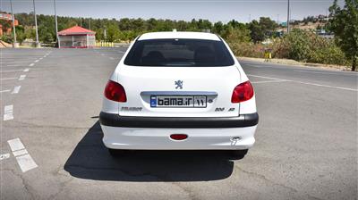 تست و بررسی پژو 206 صندوقدار