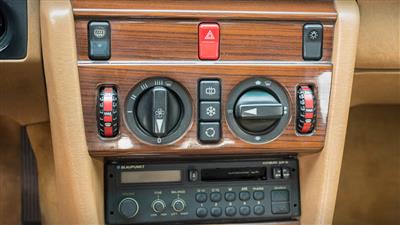 تست و بررسی مرسدس بنز E230 مدل 1991 اتاق W124