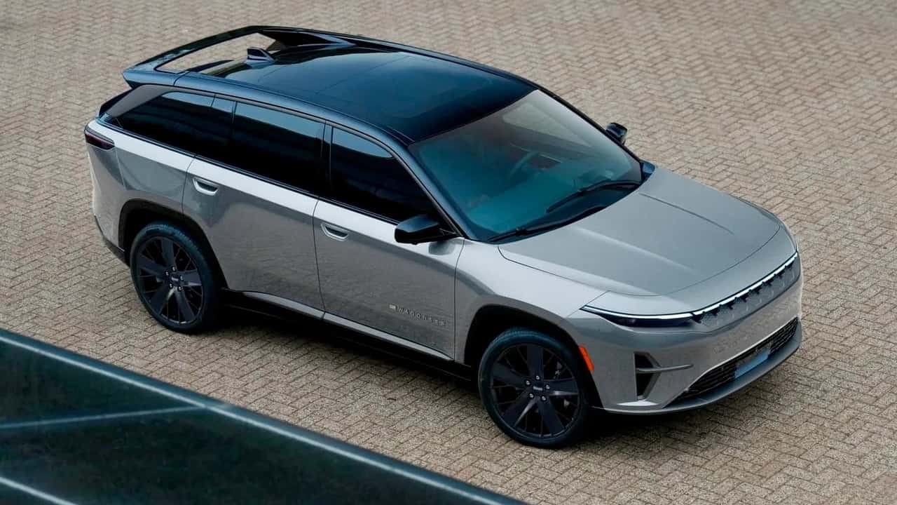 جیپ این عکس‌های Wagoneer S را که به طور تصادفی ارسال کرده بود حذف کرد
