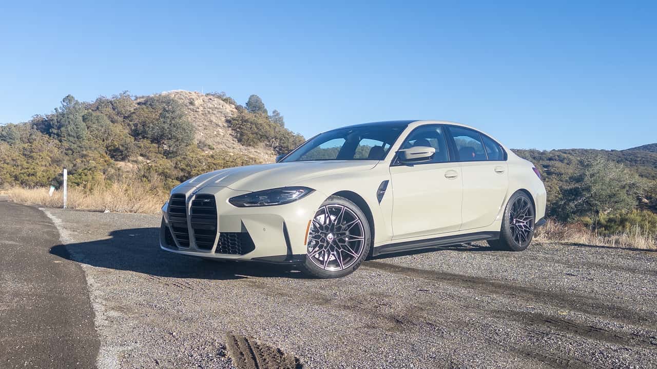 شما نمی توانید با BMW M3 بحث کنید