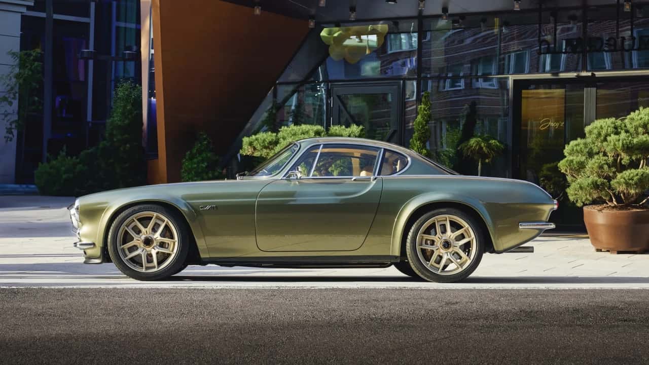 ولوو P1800 Cyan GT یک Restomod خیره کننده با 414 اسب بخار است