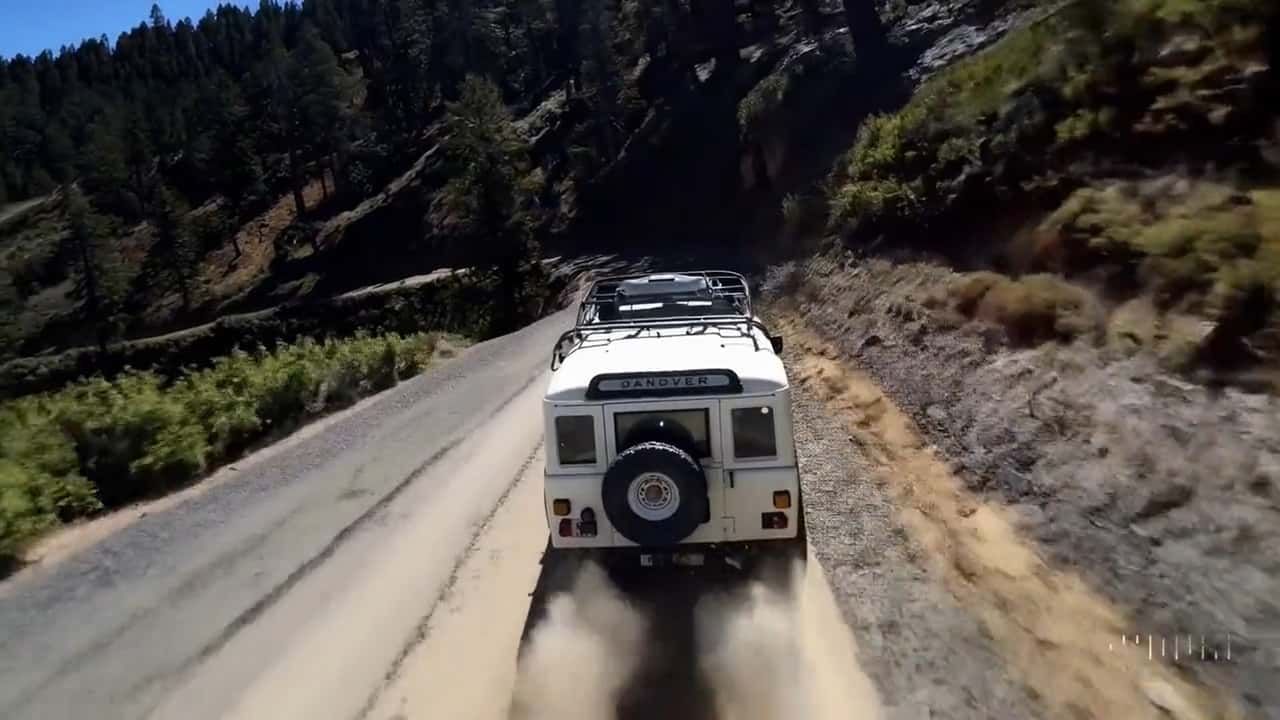 این ویدیوی Land Rover Defender کاملاً توسط هوش مصنوعی ساخته شده است، باور کنید یا نه