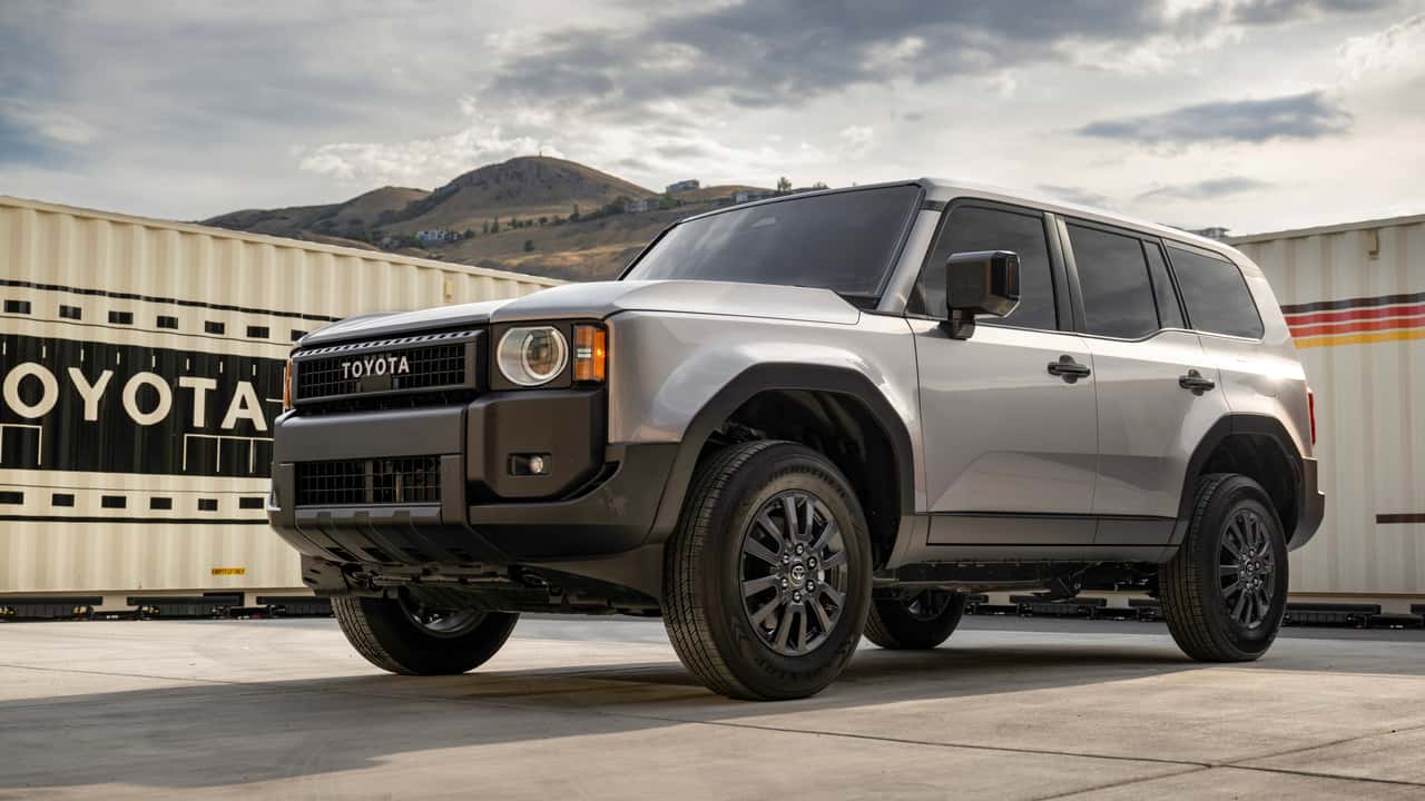 لندکروز 2024 رویایی خود را با پیکربندی جدید تویوتا بسازید