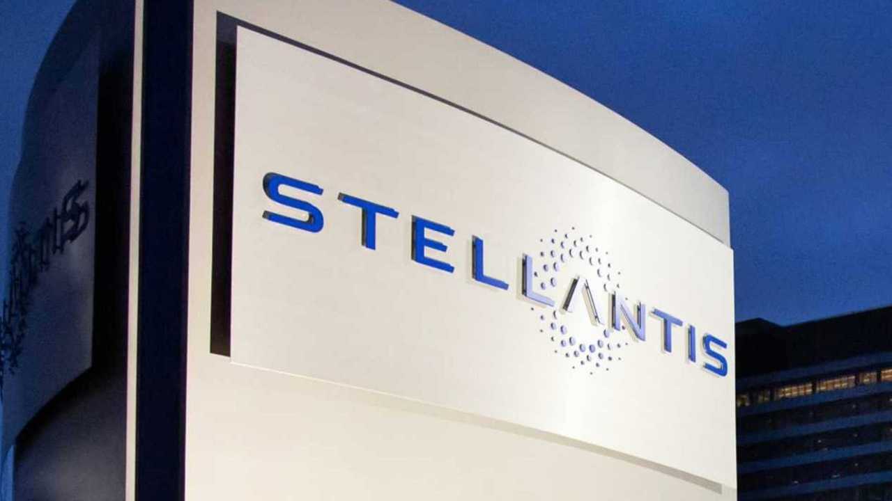 Stellantis 6 میلیارد دلار برای موتورهای بنزینی جدید که با اتانول کار می کنند هزینه می کند