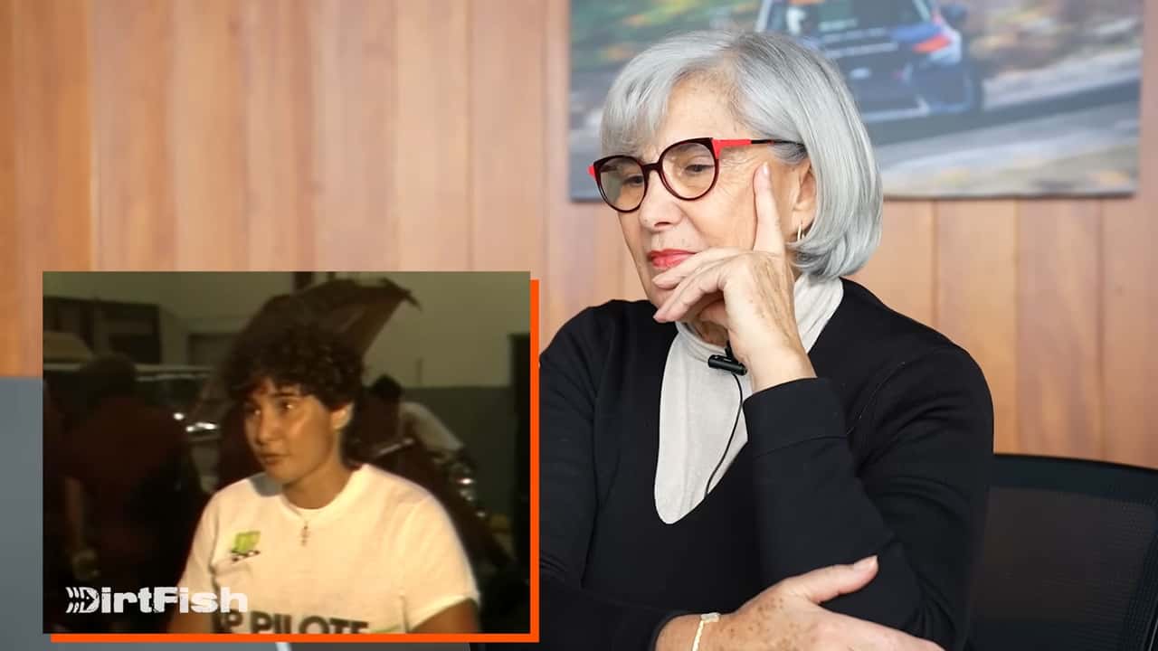 تماشای نماد رالی، میشل موتون، به پیروزی خود در رالی آکروپولیس 1982 بازنگری می‌کند.