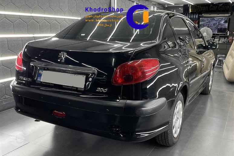 نمای عقب 206 صندوقدار
