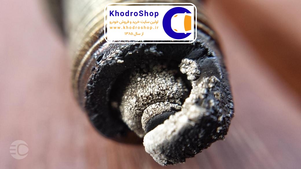 چرب شدن شمع خودرو