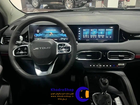 عکس از داشبورد و مانیتور تیسان