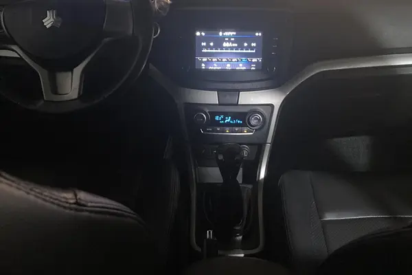 نمای 4 از خرید شاهین، G دنده ای، دنده ای، مدل 1402 مدل 1402 رنگ سفید / داخل مشکی نقدی و اقساطی در خودروشاپ