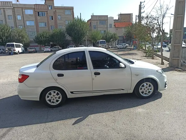 نمای 3 از خرید ساینا، S، دنده ای بنزینی، مدل 1400 مدل 1400 رنگ سفید / داخل مشکی نقدی و اقساطی در خودروشاپ