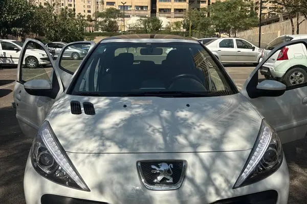 پژو، 207، پانوراما اتوماتیک TU5P، مدل 1402