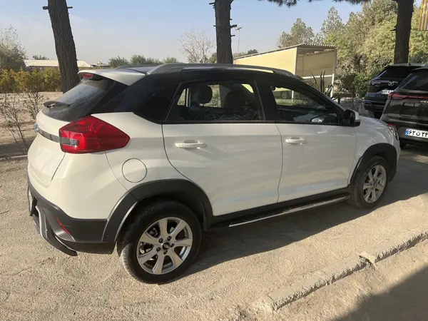 نمای 4 از خرید ام وی ام، X22، اتوماتیک  اسپرت اکسلنت، مدل 1400 مدل 1400 رنگ سفید / - نقدی و اقساطی در خودروشاپ