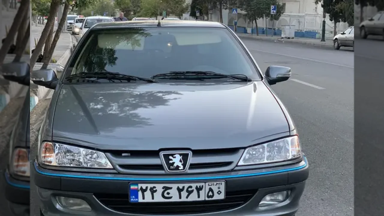 یک پژو، پارس مدل 1395 تازه در نمایشگاه خودروشاپ؛ قیمت و جزئیات کامل