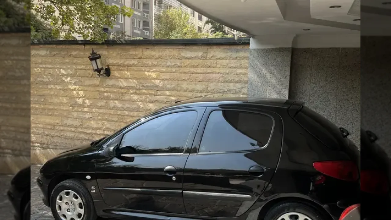 شرایط خرید پژو، 206 مدل 1399؛ مقایسه قیمت بازار و آگهی خودروشاپ