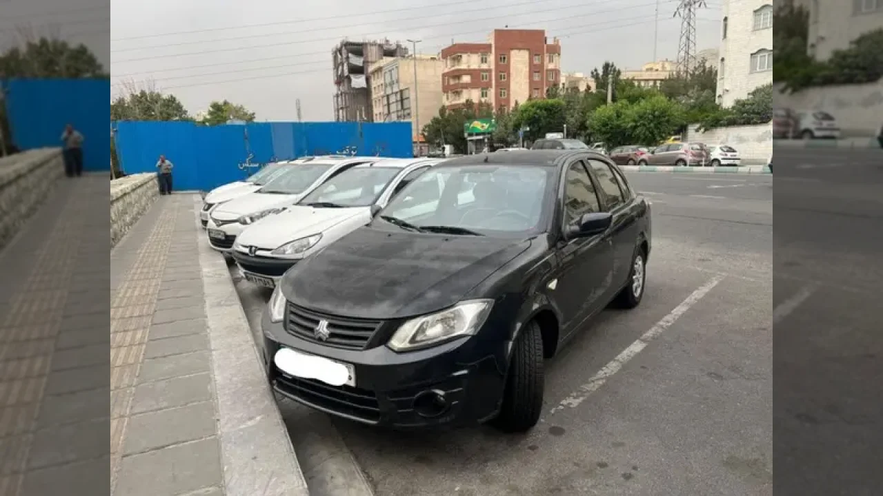 قیمت مرجع ساینا، EX دنده ای مدل 1399 حدود 1,250,000,000 تومان؛ این آگهی را بررسی کنید