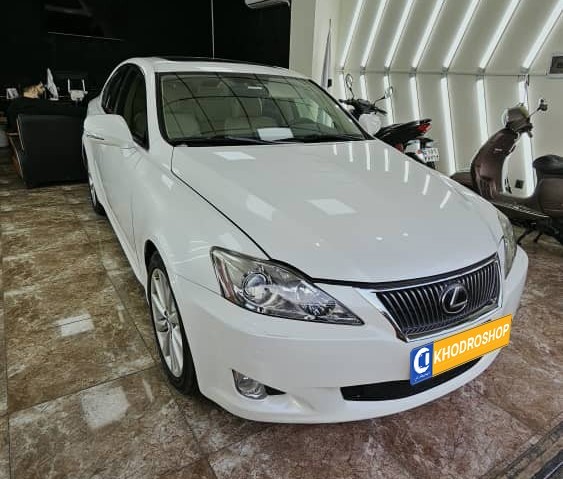 لکسوس IS 300 مدل  2010-1389