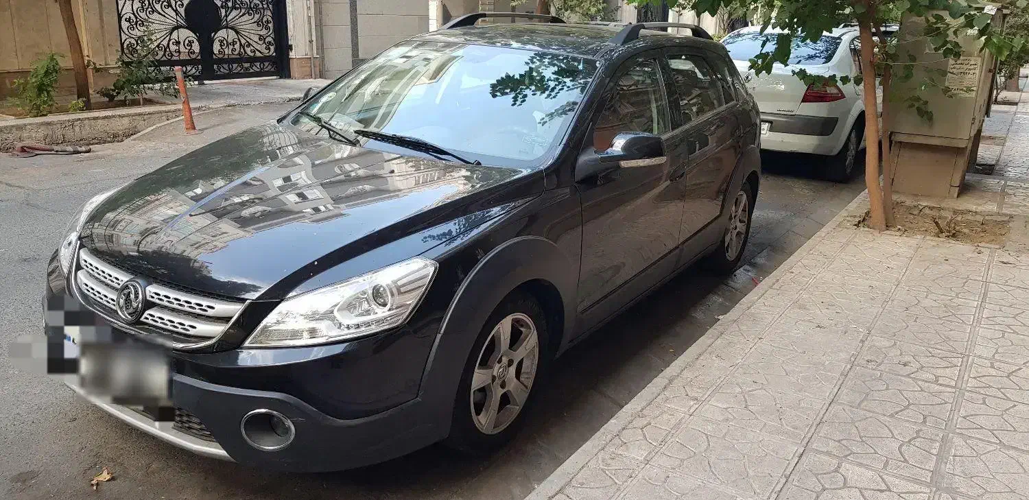 دانگ فنگ H30 کراس مدل  2017-1396