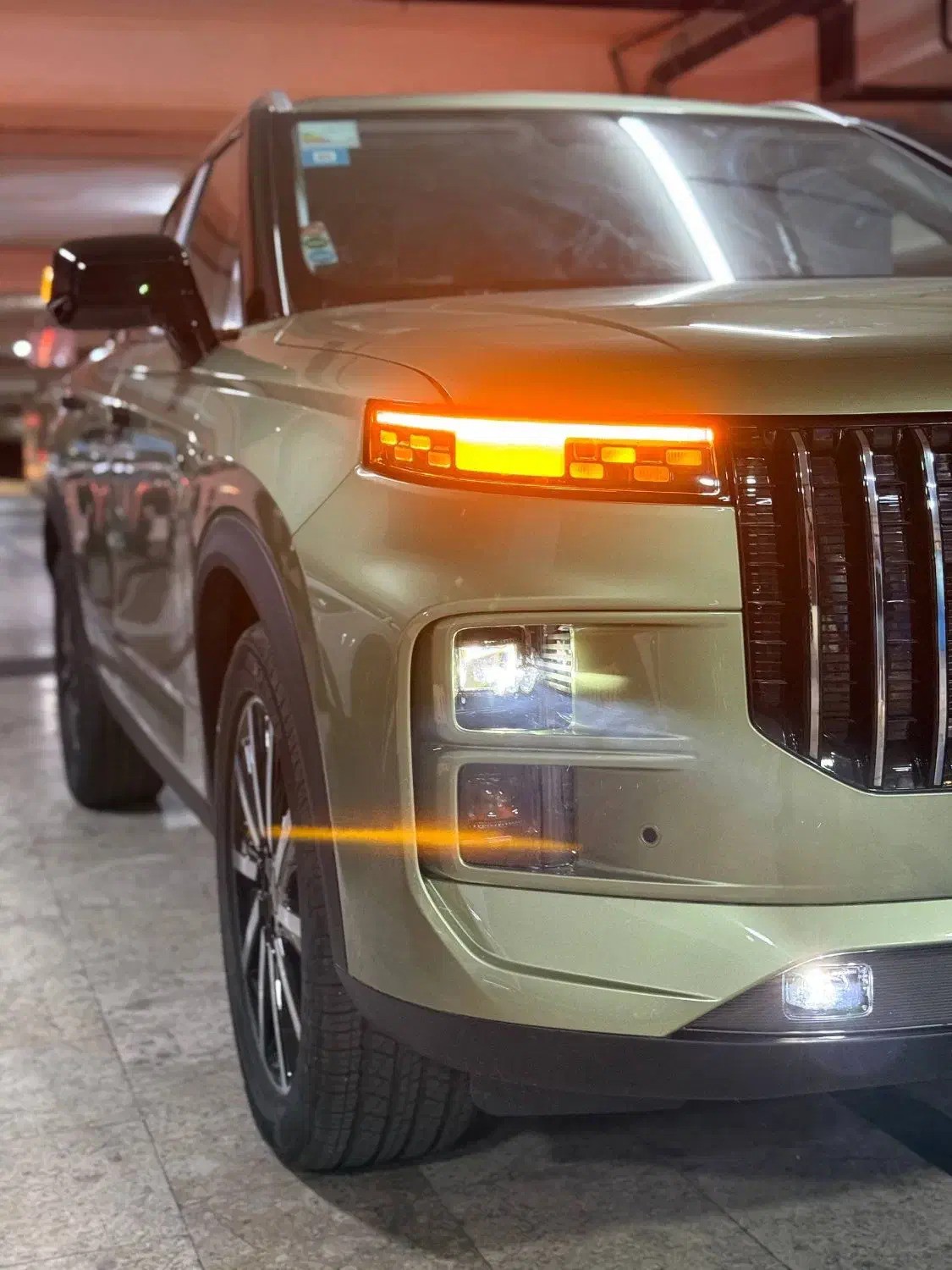 لوکانو L7 مدل  2025-1404