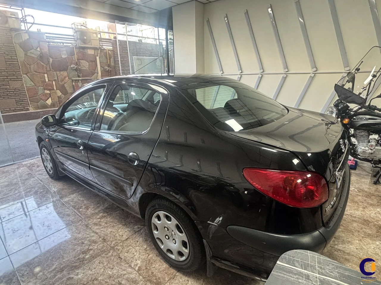 نمای 8 از خرید پژو 206 SD V8 مدل 2017-1396 مدل 2017-1396 رنگ مشکی نقدی و اقساطی در خودروشاپ