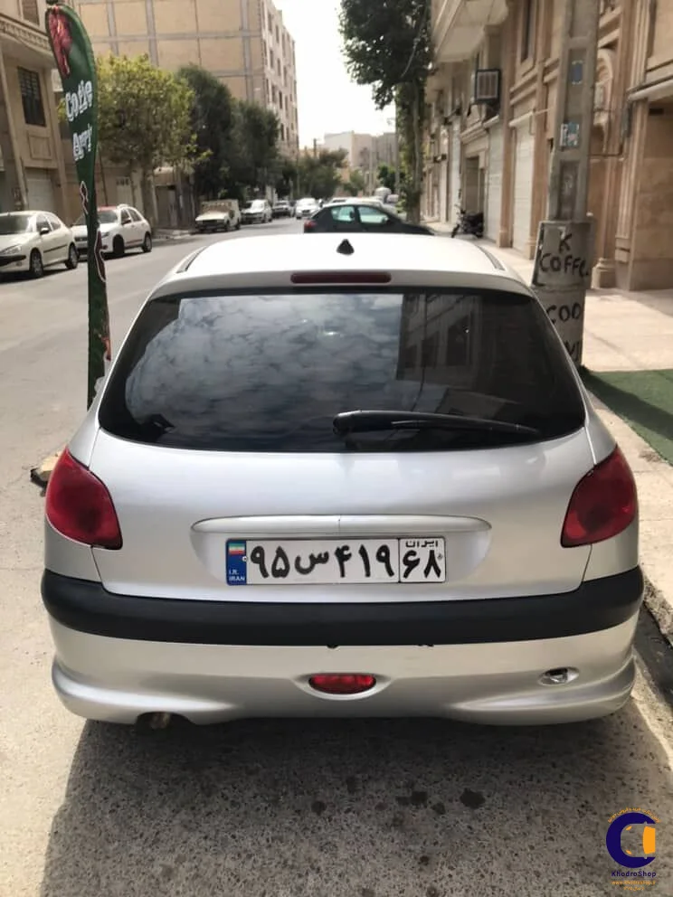 نمای 5 از خرید پژو 206 تیپ ۵ مدل 2005-1384 مدل 2005-1384 رنگ نقره ای نقدی و اقساطی در خودروشاپ