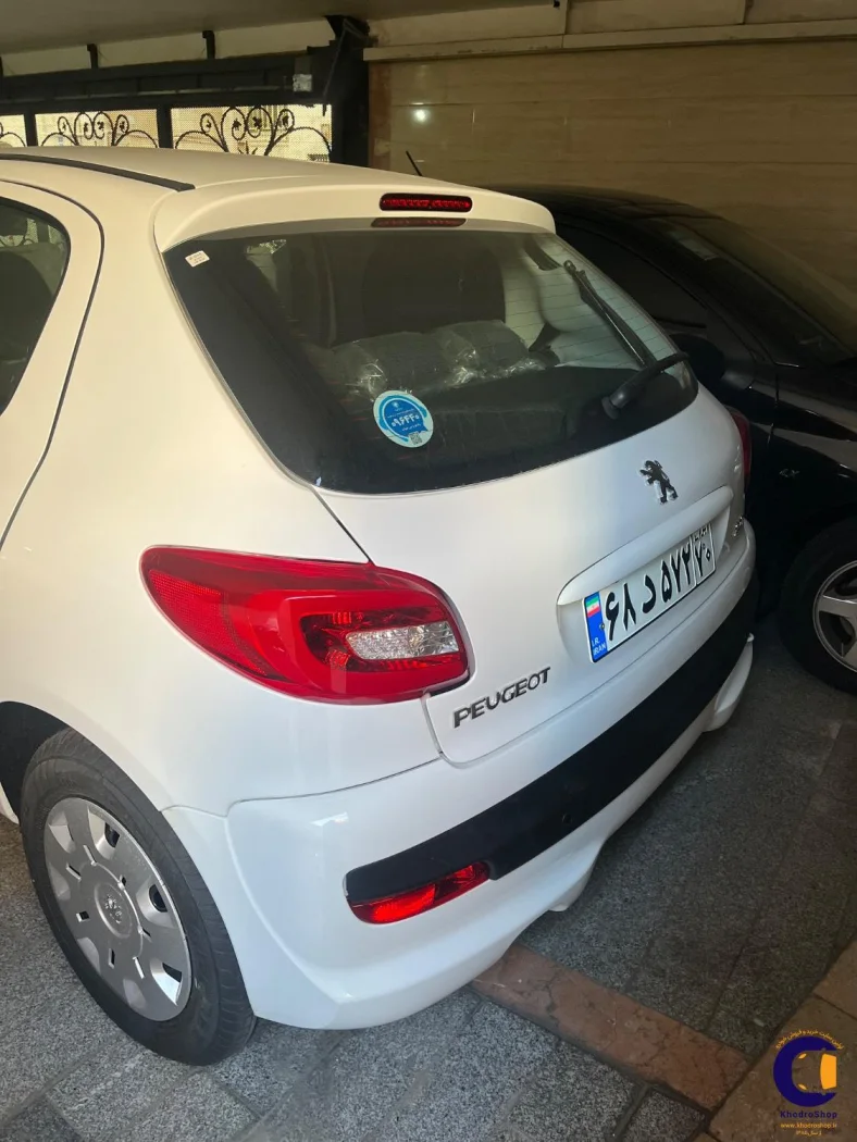 نمای 2 از خرید پژو 207i دنده‌ای TU5 مدل 2026-1405 مدل 2026-1405 رنگ سفید نقدی و اقساطی در خودروشاپ