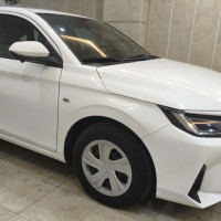 تویوتا یاریس صندوق دار 1500cc مدل 2024-1403