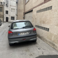 بندانگشتی خرید معاوضه پژو 206 تیپ ۲ مدل 2007-1386 با کوییک دنده‌ای ساده مدل 1394 تا 1397 مدل 2007-1386 رنگ سفید نقدی و اقساطی در خودروشاپ