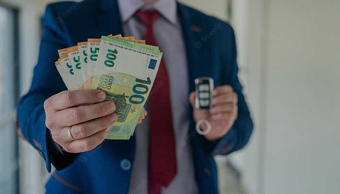 فروش نقد و اقساط ماشین