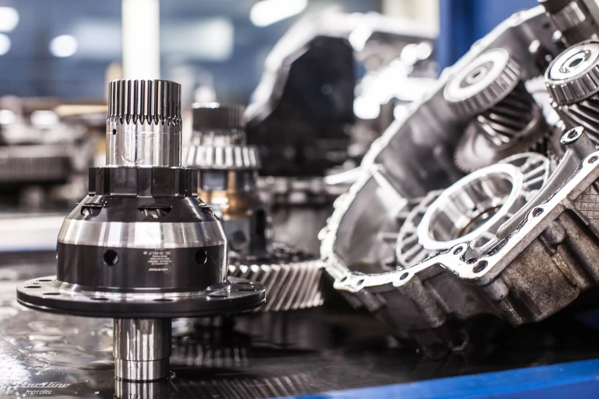 لرزش گیربکس؛ آیا می‌دانید این نشانه می‌تواند به آسیب‌های گران‌قیمت منجر شود؟