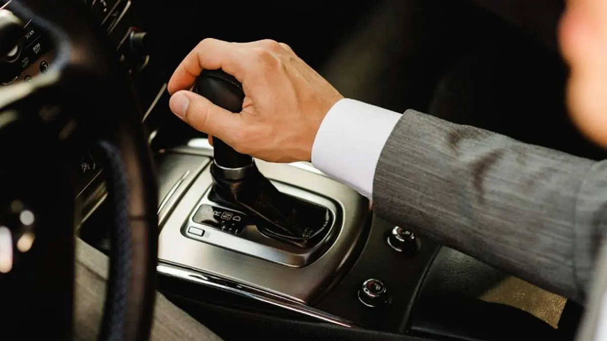 دنده جا نمی‌رود؟ این مشکل ممکن است به آسیب جدی گیربکس منجر شود!