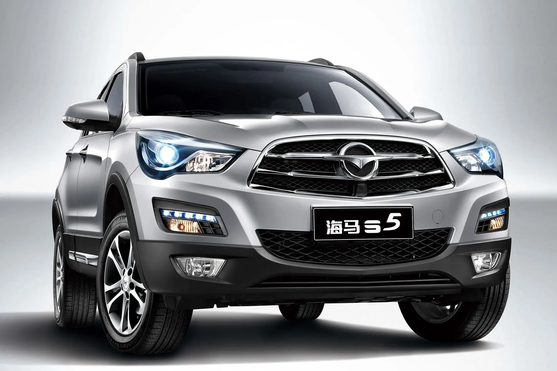 خرید اقساطی خودرو هایما S5 تحویل کمتر از ۱ هفته