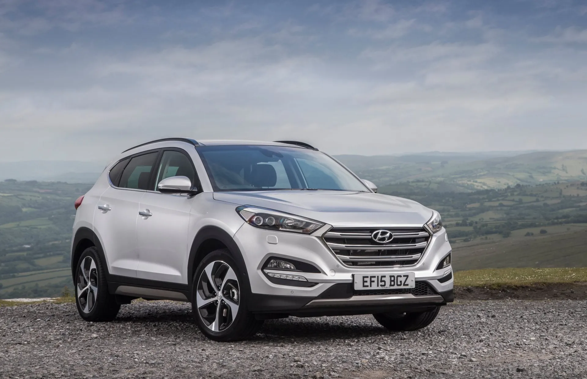 نیاز به پول نقد ندارید! توسان را قسطی بخرید و لذت ببرید!